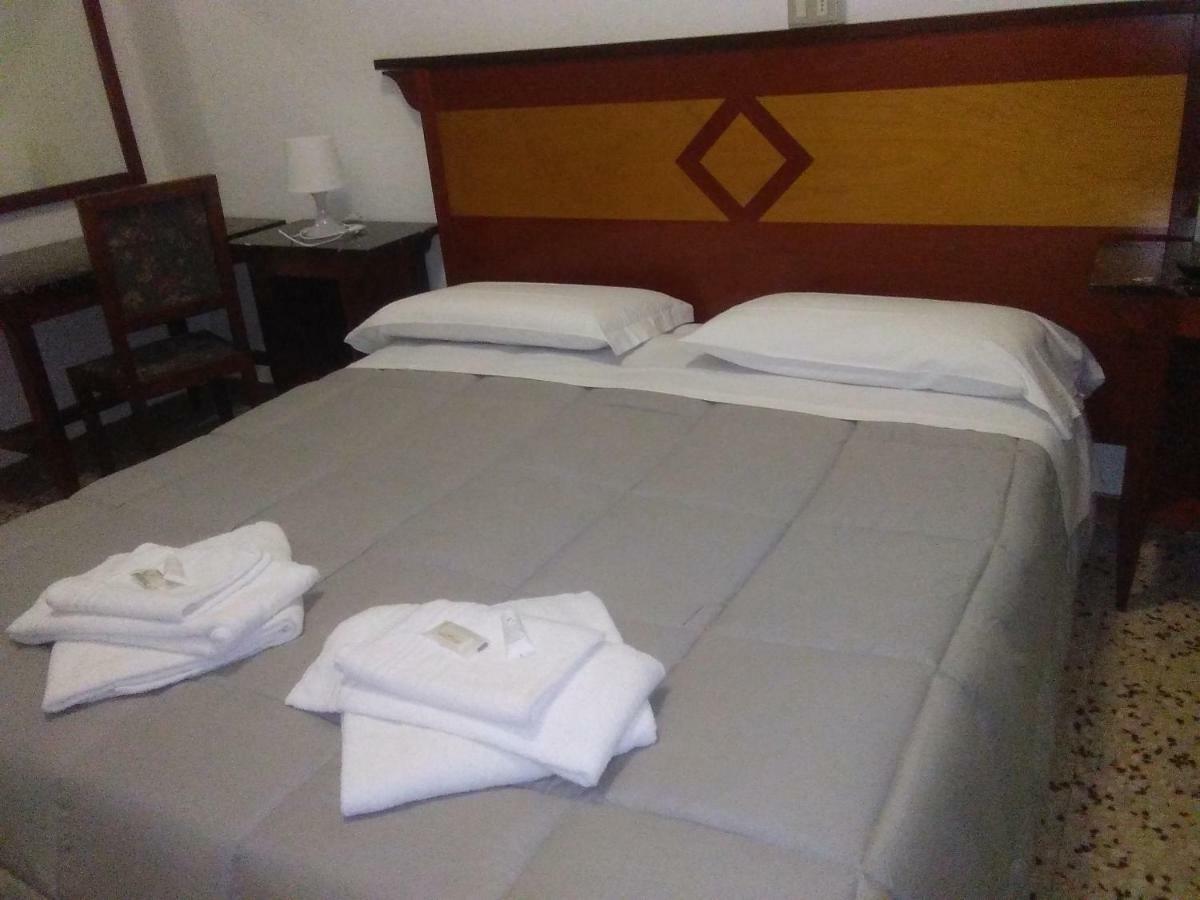 Hotel Stella Follonica Eksteriør billede